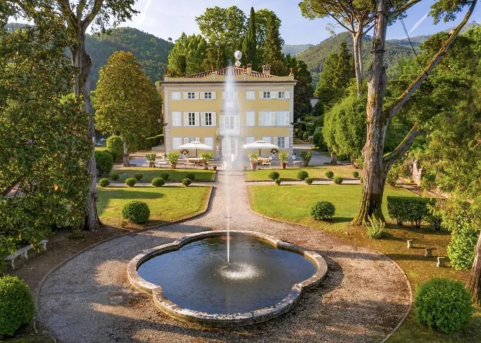 Coselli 'S Collection. Luxury Villas Rental Capannori